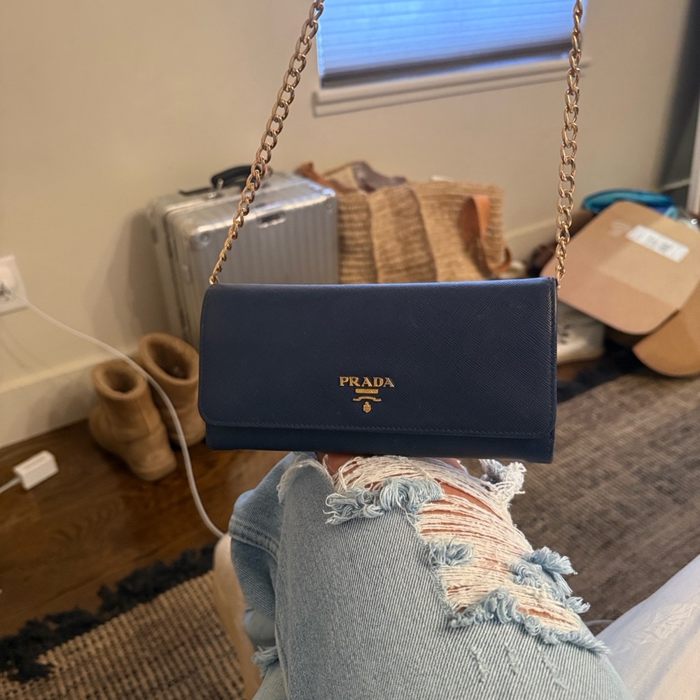 EUC Prada $990 Saffiano Leather Continental Waller blue with Chain & Card Holder - Picture 3 of 16